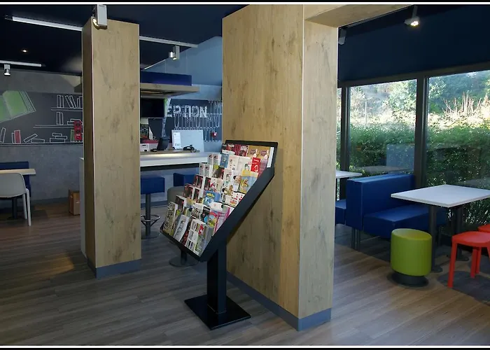 호텔 Ibis Budget Lyon Sud St Genis Laval 생-제니-라발