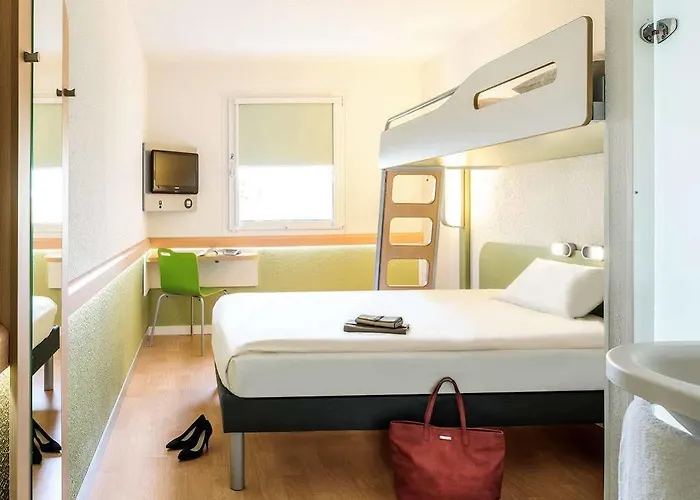 Ibis Budget Lyon Sud St Genis Laval 호텔