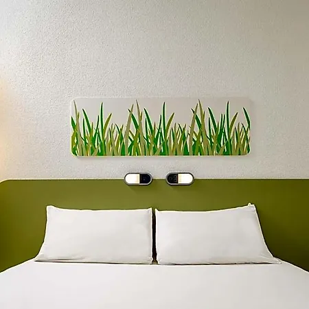Ibis Budget Lyon Sud St Genis Laval Hotel